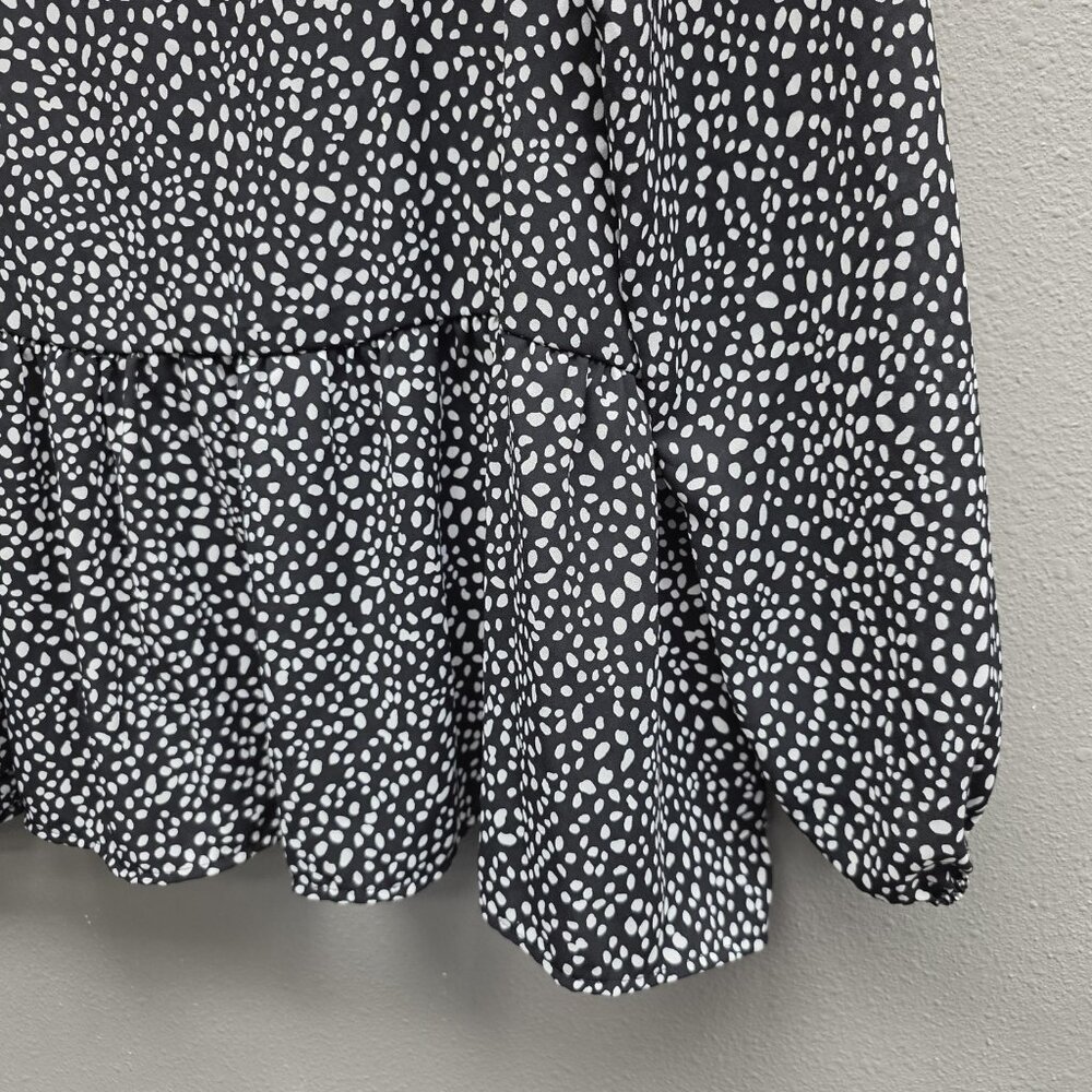 Haptics Shirt Womens Large Black White Dalmatian Dot Peplum Long Sleeve Boho - Picture 3 of 7